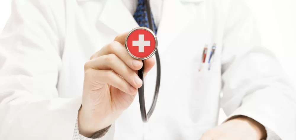 krankenversicherung expats schweiz ratgeber